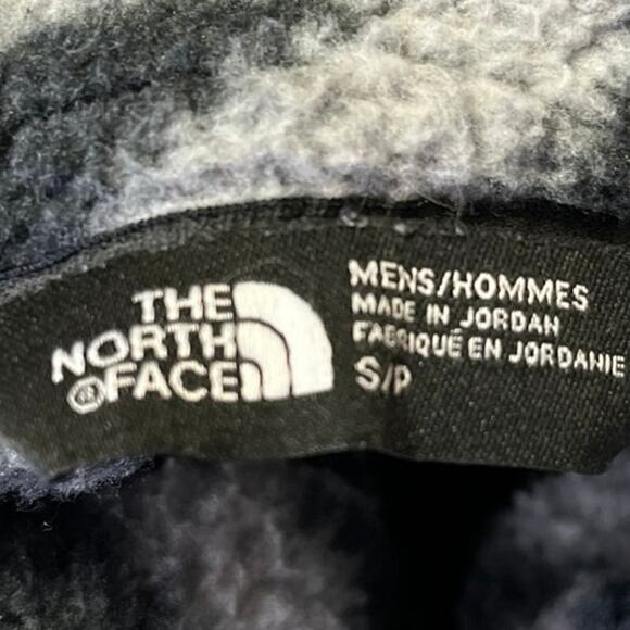 The North Face Men's Gray Aztec Tribal 1/4 Zip Fleece Pullover Sweater Top Sz S - Picture 4 of 5